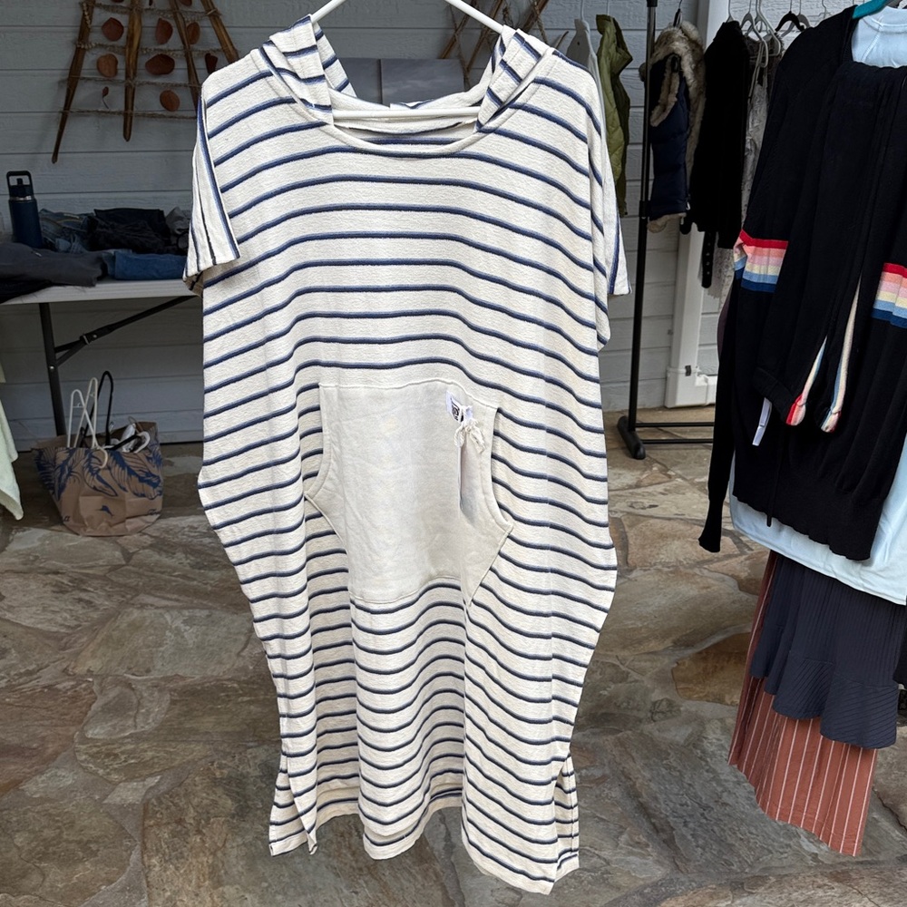 Sunny Daze Hooded Beach cover up  with Pocket